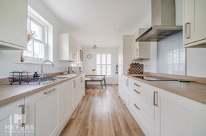 Photo 33- click for photo gallery